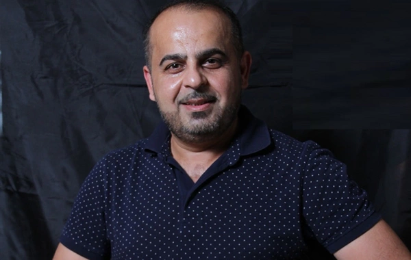 53 yaşlı Əməkdar artisti aktyor oğluna bənzətdilər