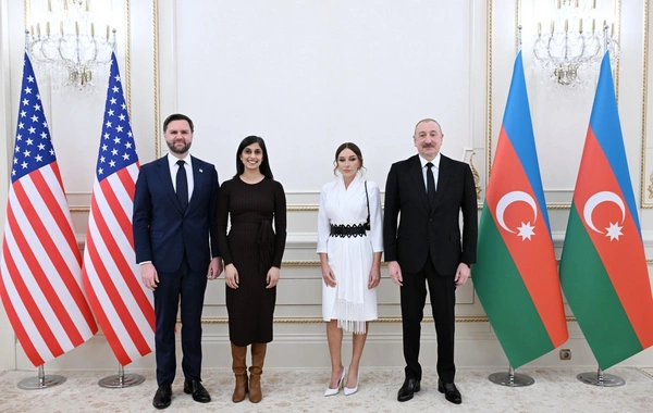 İlham Əliyev və ABŞ-nin Vitse-prezidenti mətbuata bəyanatlarla çıxış ediblər