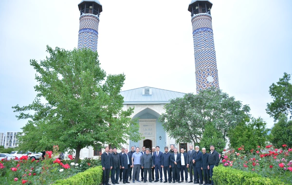 Din xadimləri Qarabağ və Şərqi Zəngəzurdakı tarixi-dini abidələri ziyarət ediblər