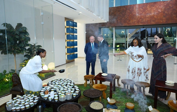 Leyla Əliyeva Efiopiya Elm Muzeyini ziyarət edib