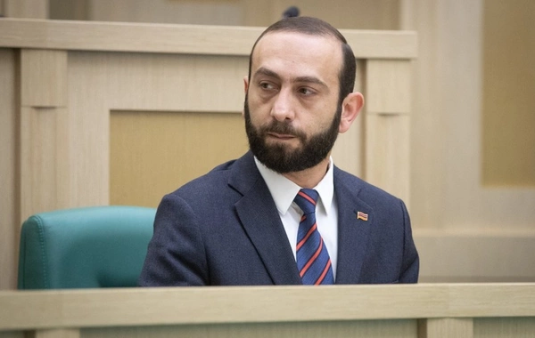 Mirzoyan: Ermənistan BRİKS-də müşahidəçi statusu almaqda maraqlıdır