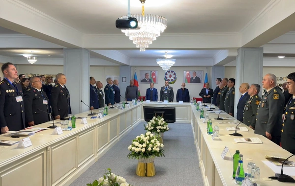 Daxili Qoşunların Hərbi İnstitutunda "Zəfər tarixi" elmi-nəzəri konfransı keçirildi