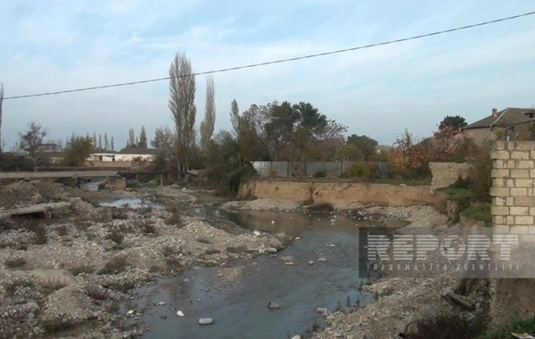 Şabranda çay yatağı "zibil poliqonu"na çevrilib, icra hakimiyyəti cərimələrin tətbiqinə hazırlaşır