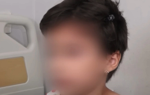 Saçlarını yeyən doqquz yaşlı Lalənin anası danışdı