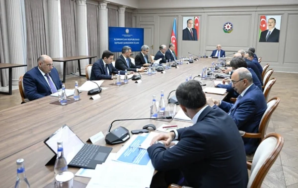 İqtisadi Şuranın iclası keçirildi: Qurumlara tapşırıqlar verildi