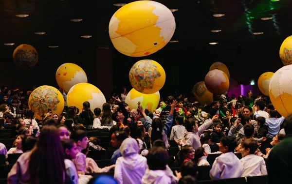 Leyla Əliyevanın təşəbbüsü ilə xüsusi qayğıya ehtiyacı olan uşaqlar üçün "Cırtdan Meqa Şousu" təşkil olunub