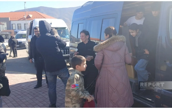 Переселившимся в Ходжалы 30 семьям вручены ключи от квартир