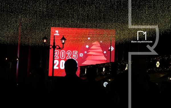 Dənizkənarı Bulvar Yeni İlə xüsusi hazırlaşıb - Bu dəfə Buz Meydançası da olacaq