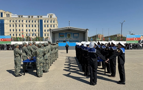 Azərbaycan ordusunda andiçmə mərasimləri keçirilib