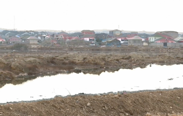 Abşeronda Qartal gölündə nə baş verir?