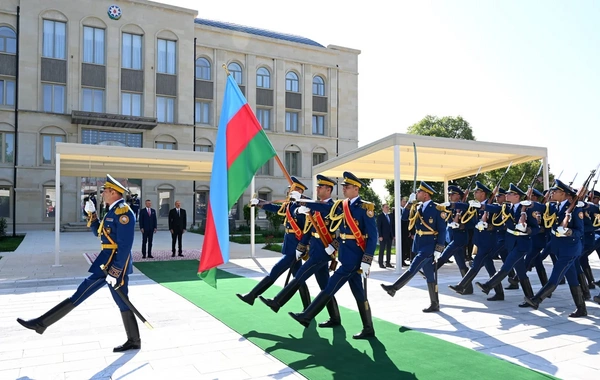 In Shusha, the official welcoming ceremony for Peter Pellegrini was held