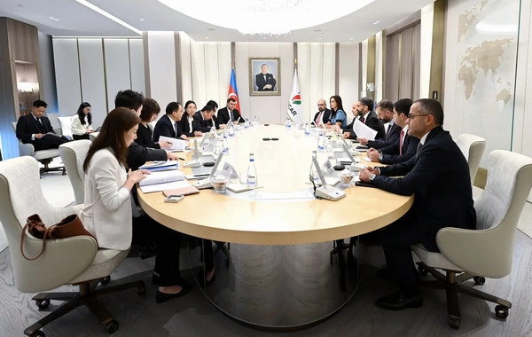 SOCAR-ın prezidenti CC7-nin İdarə Heyətinin sədri ilə görüşüb