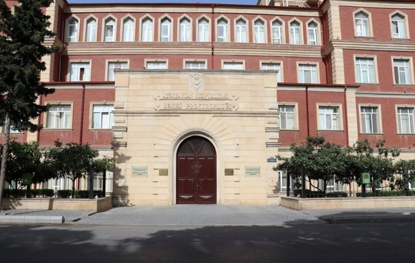 Hərbi Prokurorluq bir sıra cinayətlərdə təqsirləndirilən komandirə dair qərardan şikayət verib