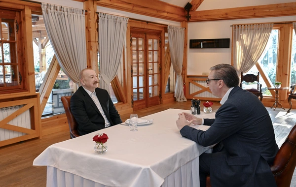 Президенты Азербайджана и Сербии приняли участие в неофициальном завтраке