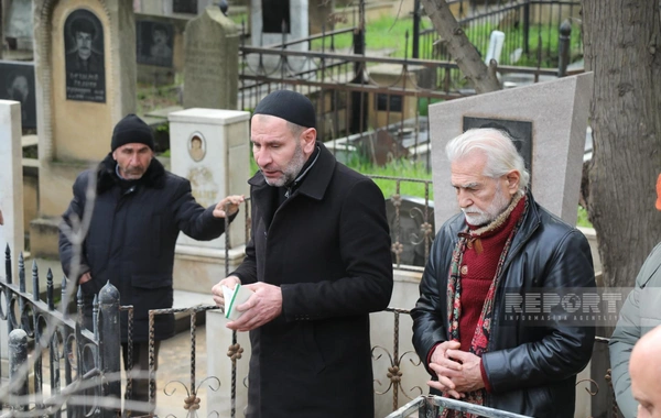 Vəfat edən Xalq rəssamı dəfn olundu