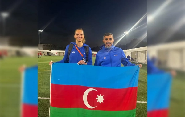 Yekaterina Sariyeva Azərbaycan rekordunu yeniləyib