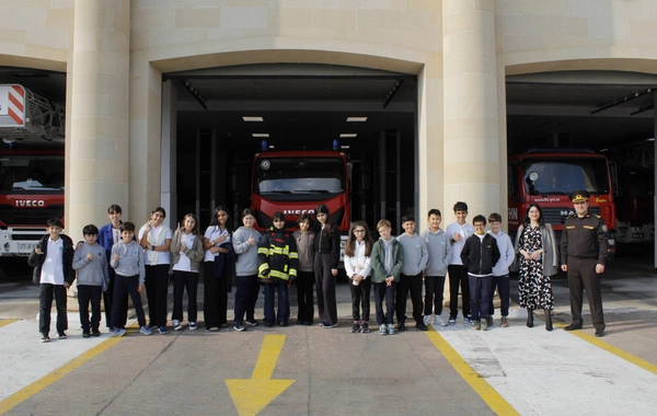 FHN şagird və müəllimlərlə təlim keçirdi