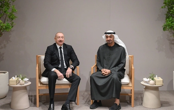 Əbu-Dabidə Azərbaycan Prezidenti İlham Əliyevin Birləşmiş Ərəb Əmirliklərinin Prezidenti ilə görüşü olub