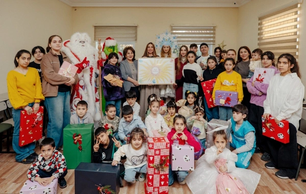 Leyla Əliyeva, Arzu Əliyeva və Alyona Əliyeva "Təmiz Dünya" sığınacağındakı uşaqların bayram sevincinə şərik olublar