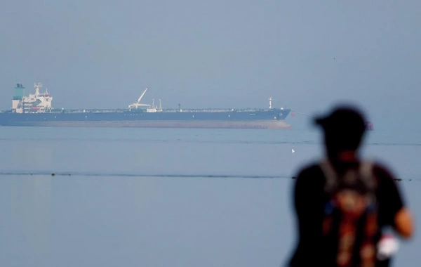 İran Hindistana gedən iki tankerin Hörmüz boğazından keçməsinə icazə verib