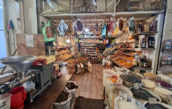 В Баку на Кенгерлинском рынке и Yaşıl bazar выявлены нарушения