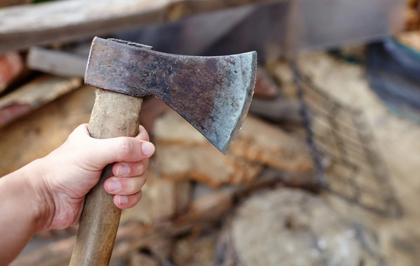 Cəlilabadda yeniyetmələrin baltalanmasının təfərrüatı - Qardaşının arvadından qisas almaq istəyib