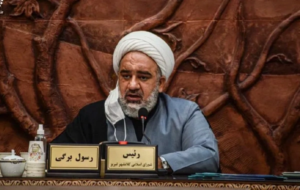 Təbriz Şurasının üzvündən İran Radiosuna sərt cavab: Savadsız ekspert qoy  Azərbaycan tarixini öyrənsin!