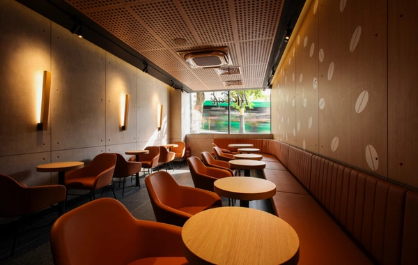 "McDonald"s Azərbaycan" "Nizami Mall"-da yeni restoran açıb
