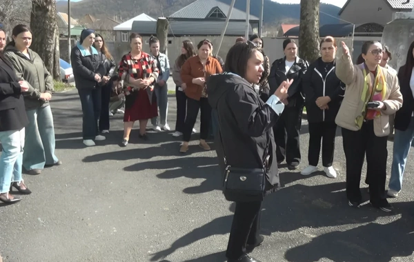 Qaxda məktəbin liseyə çevrilməsi narazılığa səbəb olub