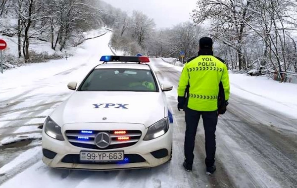 Baş Dövlət Yol Polisi İdarəsi avtomobillərin qış mövsümünə hazırlığı ilə bağlı çağırış edib