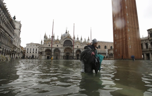 Venesiyada daşqın təhlükəsi: Doqquz gün ərzində rekord sayda qabarma qeydə alındı