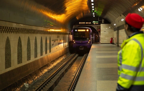 Bakı Metrosunda nə baş verir? - RƏSMİ CAVAB