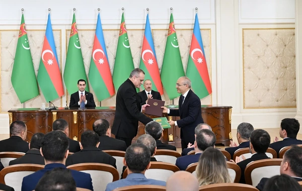 The exchange of Azerbaijani-Turkmen documents took place