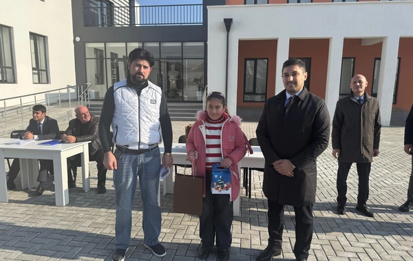 Прибывшим в село Хоровлу семьям вручили ключи от домов