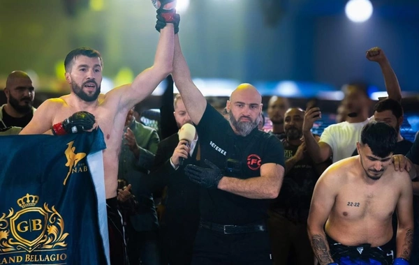 Alim Nəbiyev MMA-də növbəti qələbəsini qazanıb, rəqibini 1-ci raundda nokaut edib Alim Nəbiyev MMA-də növbəti qələbəsini qazanıb, rəqibini 1-ci raundda nokaut edib