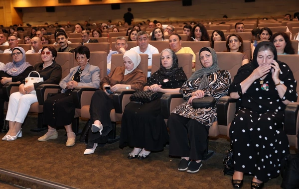 Yazıçı-publisist Aydın Tağıyevin kitabının təqdimatı olub