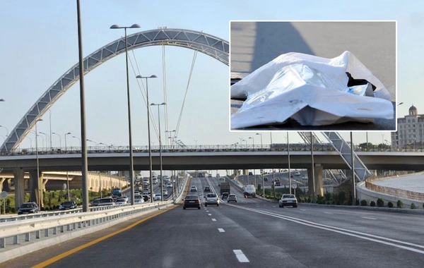 Koroğluda maşın piyadanı vurub