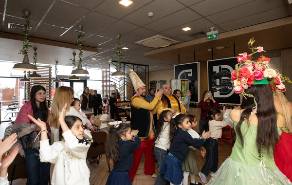 "McDonald"s Azərbaycan" və DSMF şəhid və veteran övladları üçün Novruz bayramı tədbiri təşkil edib