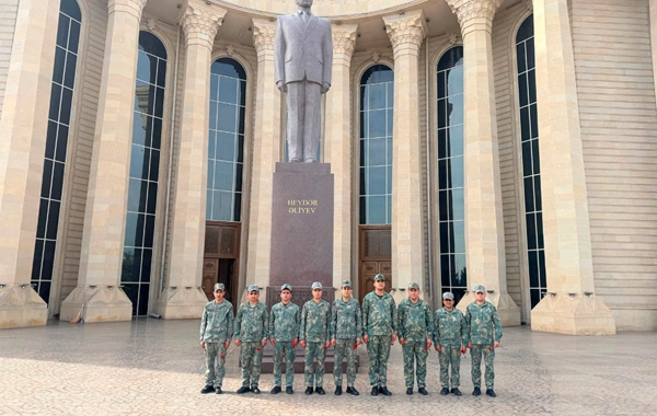 Azərbaycan Ordusunda Müstəqilliyin Bərpası Günü qeyd olunub
