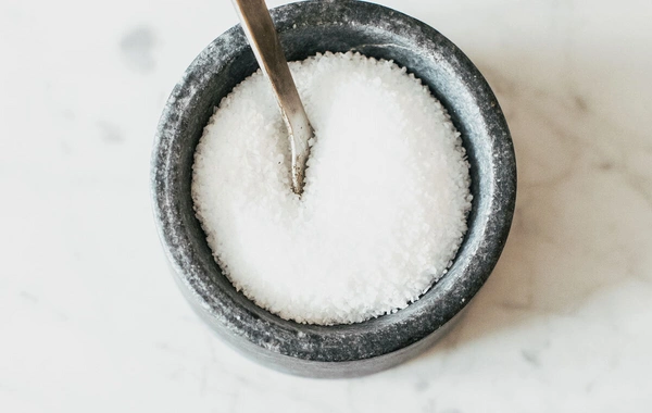 Ученые рассказали, чем можно заменить соль для продления жизни