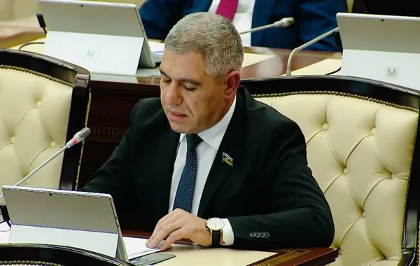 Vüqar Bayramov: Azərbaycanda toxum ehtiyatları üzrə istehsalın payının artırılmasına ehtiyac var