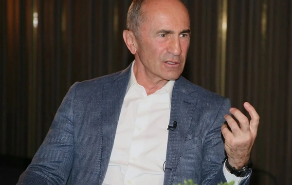 Robert Köçəryan Korrupsiyaya Qarşı Mübarizə Komitəsinə aparılıb