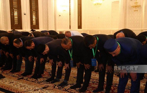Azərbaycan Din Xadimləri Forumunun iştirakçıları vəhdət namazı qılıblar