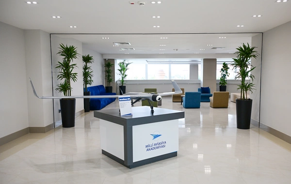 Prezident İlham Əliyev Milli Aviasiya Akademiyasında Beynəlxalq Təlim Mərkəzinin açılışında iştirak edib