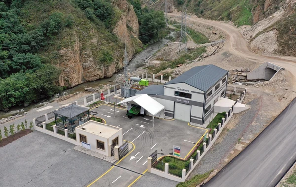 İlham Əliyev Kəlbəcərdə "Zar" KSES-in və SCADA sistemi vasitəsilə Göygöldə "Toğanalı" KSES-in açılışını edib