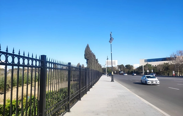 Bakıda bu ərazidə piyadalarla bağlı PROBLEM - 350 metr məsafəni...