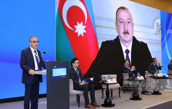 İlham Əliyev AQEM Beyin Mərkəzləri Forumunun 13-cü iclasının iştirakçılarına müraciət ünvanlayıb