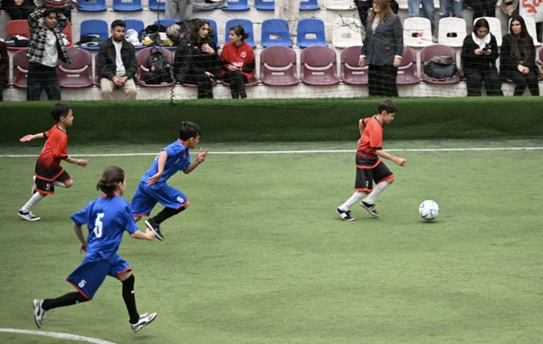 Leyla Əliyevanın təşəbbüsü ilə uşaq evlərinin komandaları arasında növbəti minifutbol turniri təşkil olunub