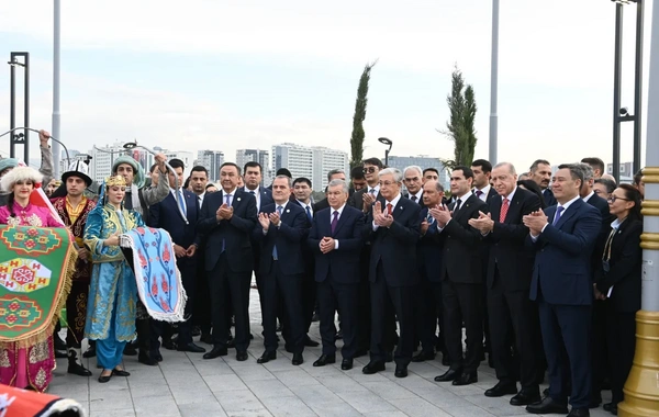 Ceyhun Bayramov Türk Dövlətləri Sivilizasiya Parkının açılışında iştirak edib