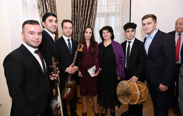 Презентована книга "Иреван: эхо истории и утраченного наследия"